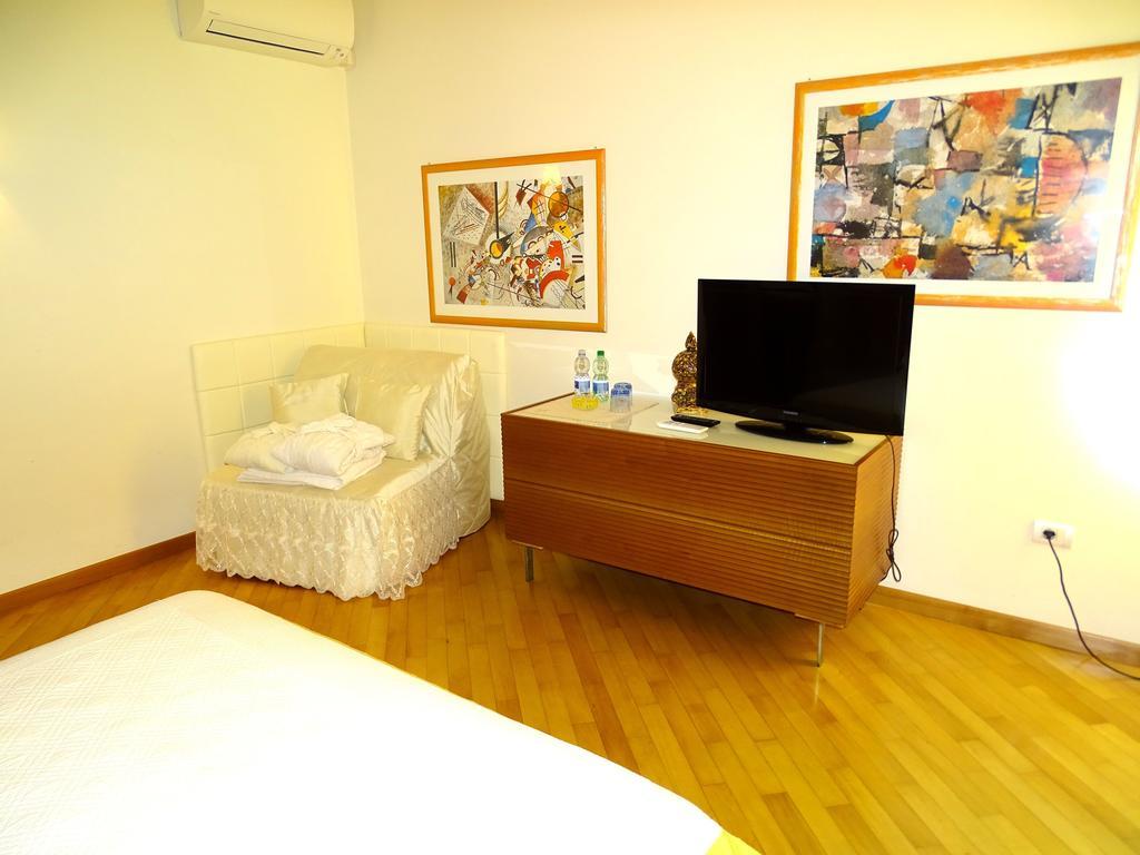 Villa Gioia Rooms Montegranaro Buitenkant foto