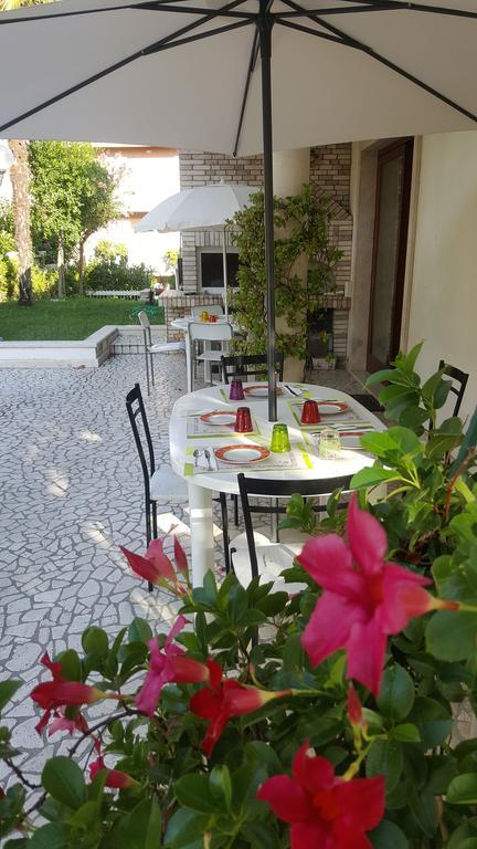 Villa Gioia Rooms Montegranaro Buitenkant foto